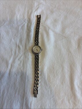 Sergio Valente Quartz Ladies Silver Chain-Link Women's Bracelet Watch